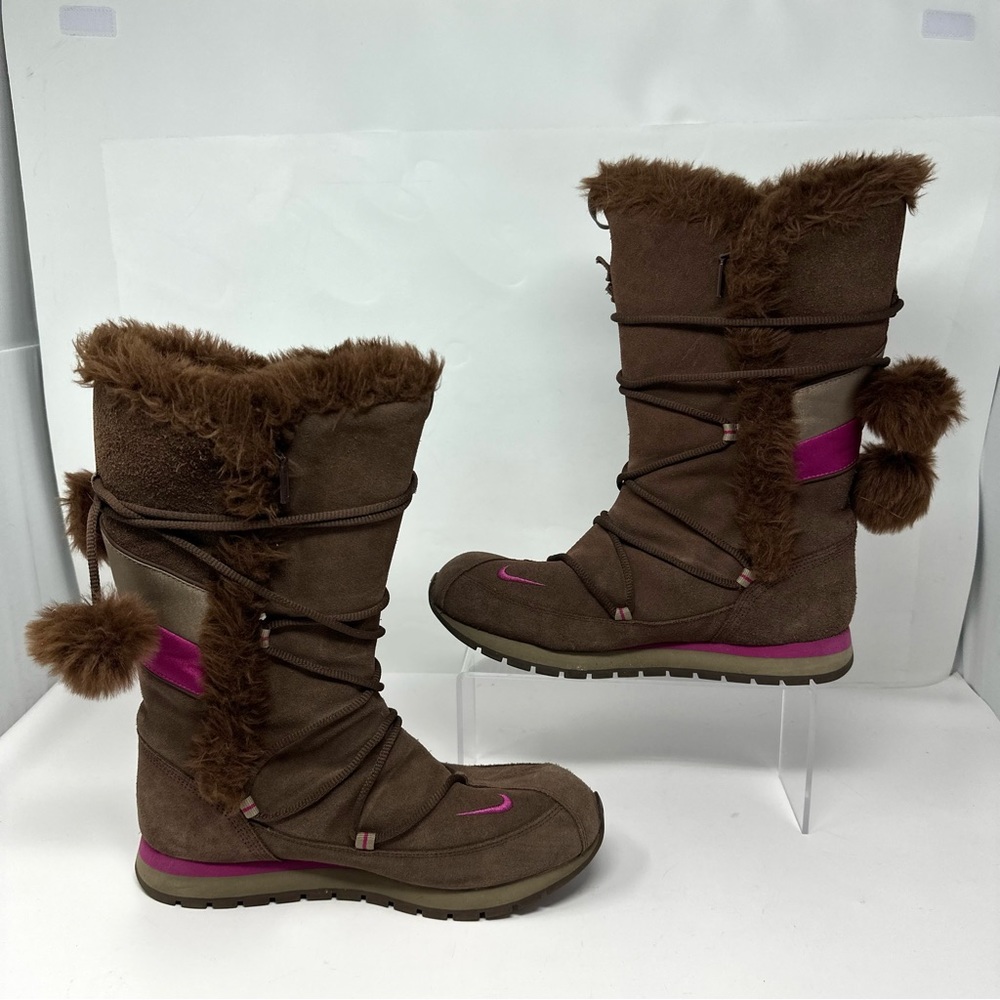Nike Winter High Suede Boots - Picture 13 of 15